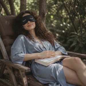 xmomo black wink sleep mask